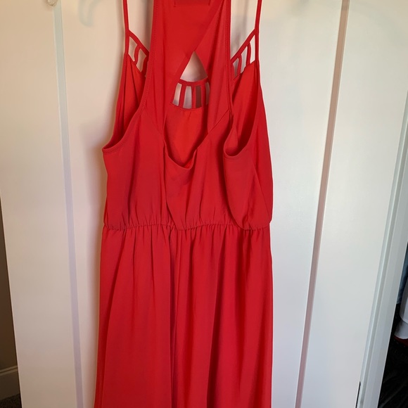 Fabrik chiffon dress with keyhole in back - Picture 2 of 8